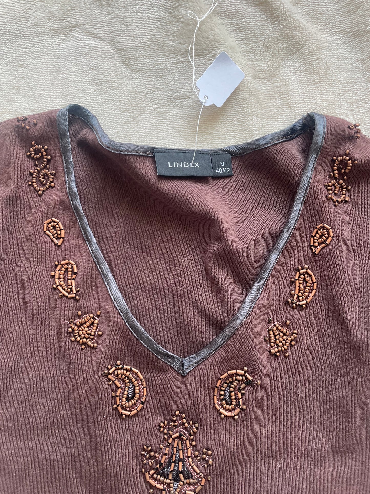 Bead Three-Quarter Sleeve Top