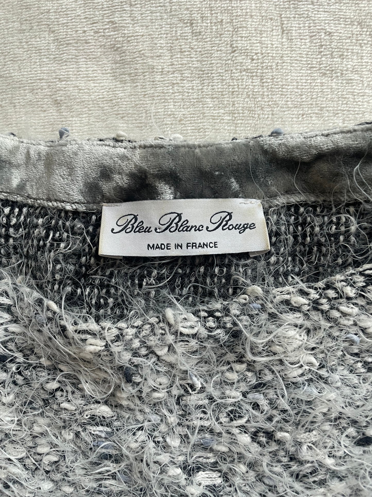 Flauschiger Paillettenpullover