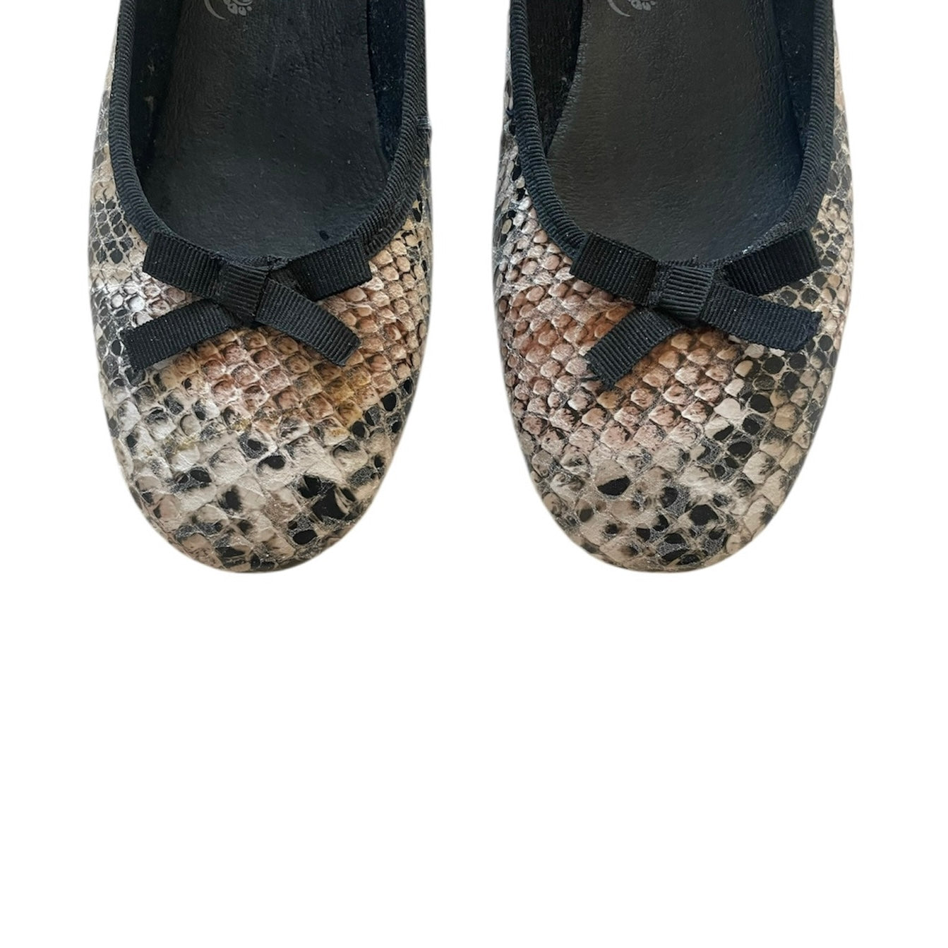 Ten Points Ballet Flats