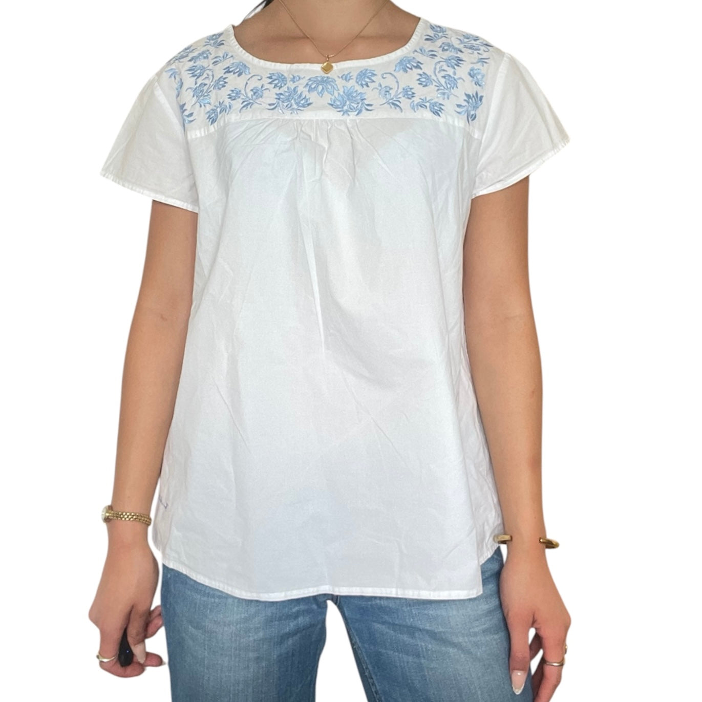 Floral Embroidery Blouse